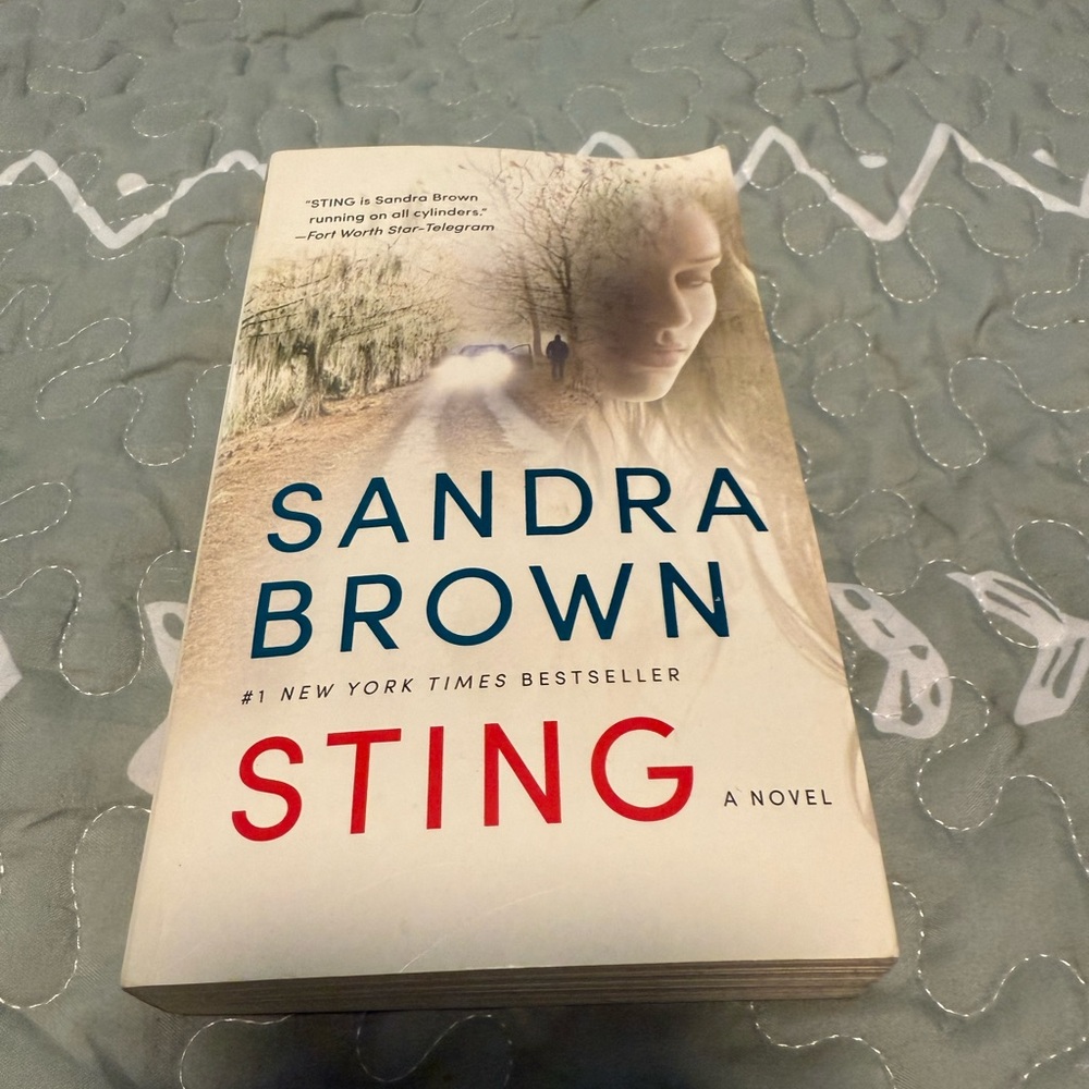 Sandra Brown 'Sting' Novel